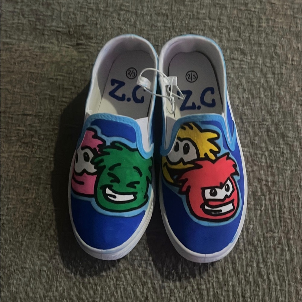 Club Penguin Custom Shoes Slip-Ons Kids Size 2-3